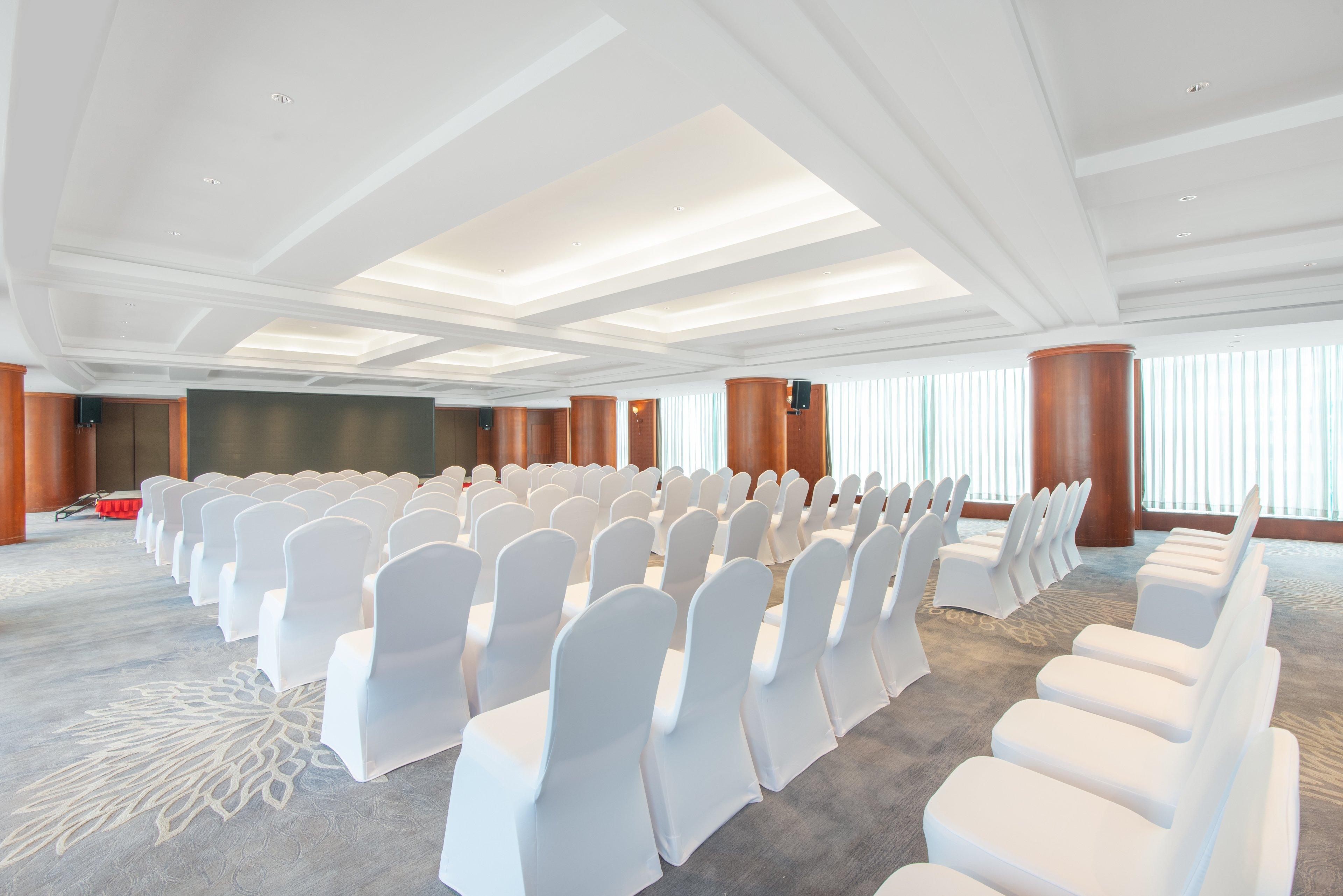 Crowne Plaza Zhuhai City Center By Ihg - Offers Free One-Way Shuttle To Chimelong Ocean Kingdom Екстериор снимка