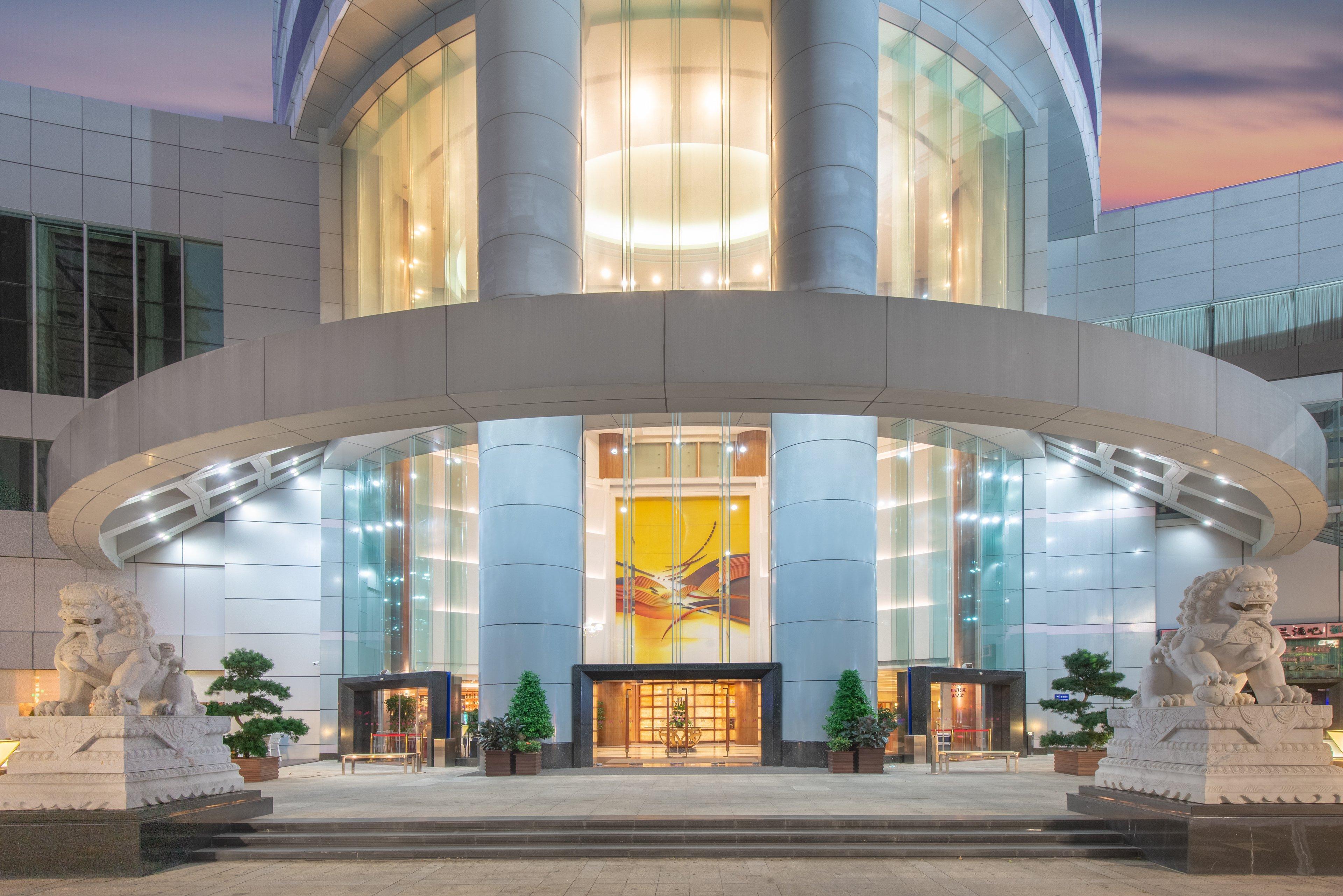 Crowne Plaza Zhuhai City Center By Ihg - Offers Free One-Way Shuttle To Chimelong Ocean Kingdom Екстериор снимка