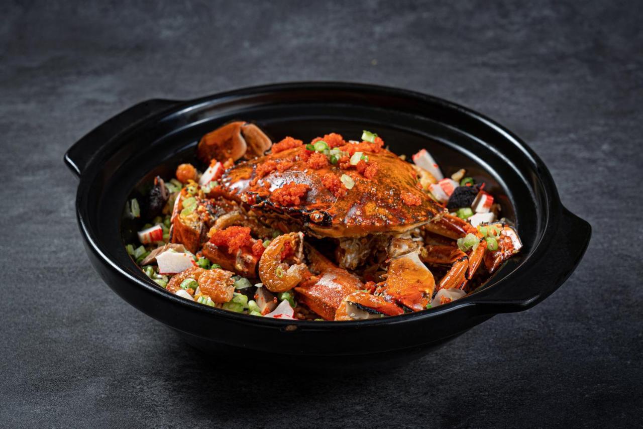 Crowne Plaza Zhuhai City Center By Ihg - Offers Free One-Way Shuttle To Chimelong Ocean Kingdom Екстериор снимка